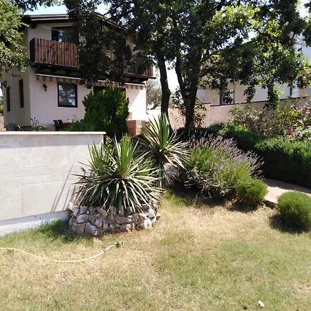 Casa Bonita בית נופש Tar-Vabriga